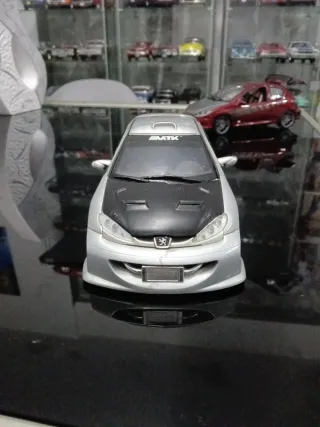 Coche 206 Maxi Tuning 1/18