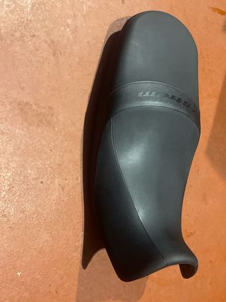 Suzuki V-Strom 650 Asiento 2012