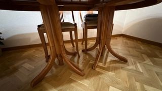 Mesa de comedor + 6 sillas de madera