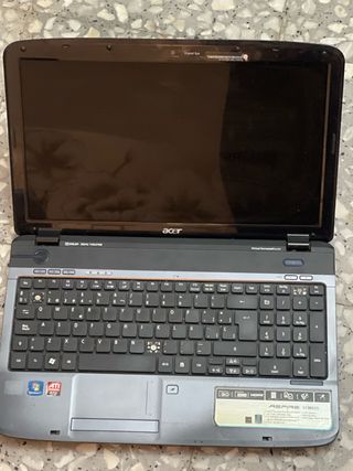 Acer Aspire 5738DZG Portátil