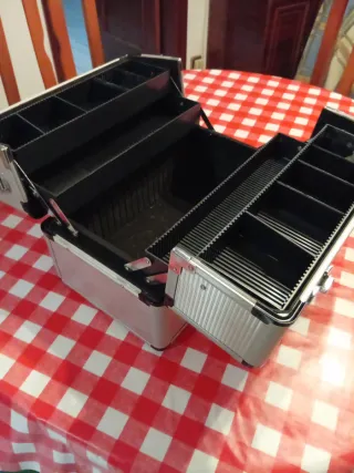 Maletin para herramientas. Slot. Pesca. Etc etc