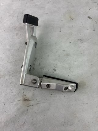 Soporte estribo trasero izquierdo BMW R 1200 R