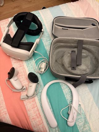 META QUEST 3 CON GARANZIA E ACCESSORI