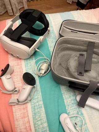 META QUEST 3 CON GARANZIA E ACCESSORI