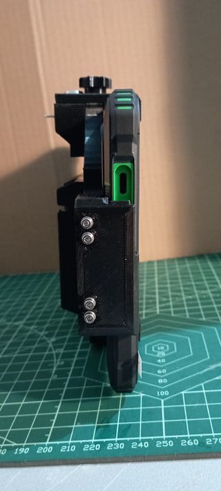 Soporte Oukitel RT3 + Extracción rápida con llave