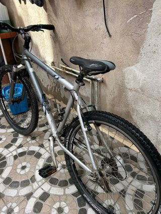 Bicicleta de montaña Giant Boulder