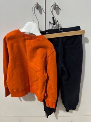 Completo sportivo bimbo taglia 5 anni