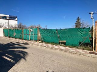 Parcela 700m en C/ Africa, junto al padel. ManchaR