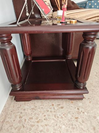 Dos mesas de centro madera y cristal