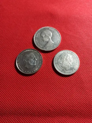 Lote de inversión con 3 monedas de plata