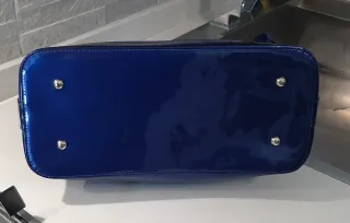 Borsa vernice blu