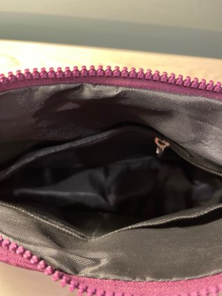 Bolso de hombro morado