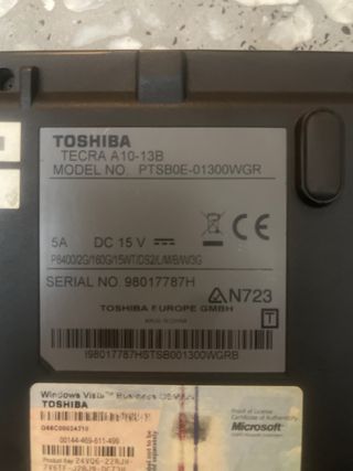 Toshiba Tecra Portátil Plata y Negro