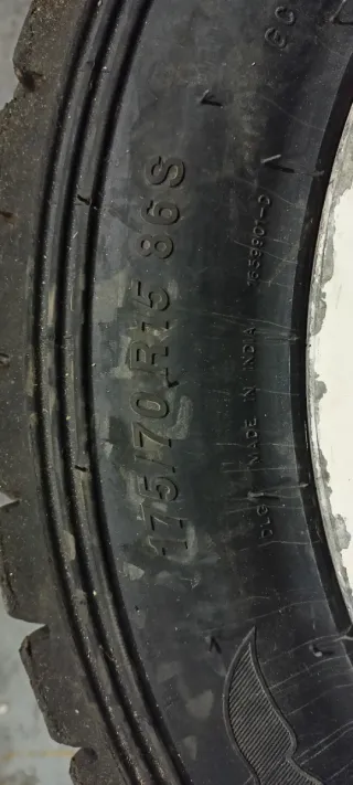 4 Ruedas Rally tierra MRF ZDM3 175/70 R15 86S