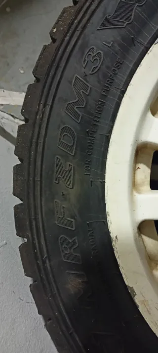 4 Ruedas Rally tierra MRF ZDM3 175/70 R15 86S