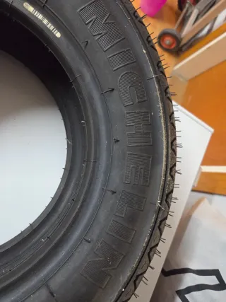 2 Neumáticos Michelin Vespa 3.50-10