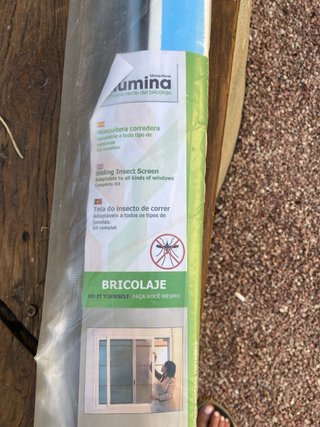 Mosquitera corredera adaptable a ventana