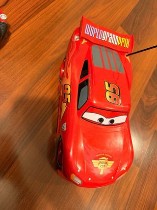 Coche teledirigido Rayo McQueen