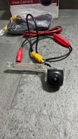 Camara Marcha atras VW Golf IV