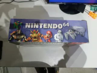 Nintendo 64 PAL. Mario Kart + Super Mario. RETRO.