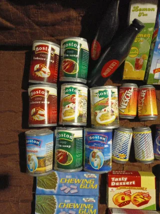 Lote de productos de supermercado de juguete