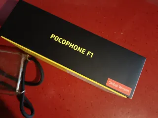 Pocophone F1 by Xiaomi Negro