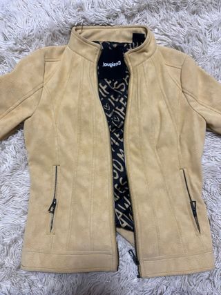 Chaqueta Desigual Beige Talla M