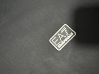 Camiseta EA7 Emporio Armani Negra