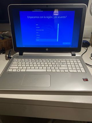 Computer HP Pavilion Argento e Bianco