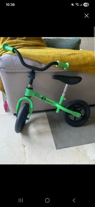 Bici sin pedales verde