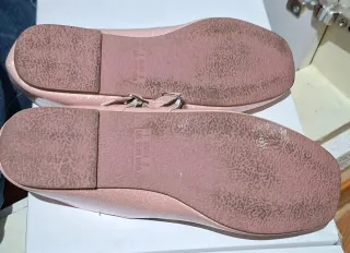 Manoletinas brillantes rosas. Talla 33/34