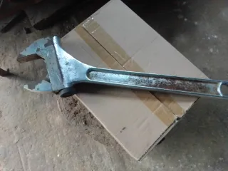 Llave inglesa Irimo 40cm