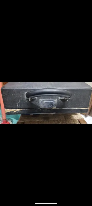 Máquina de escribir Hispano Olivetti