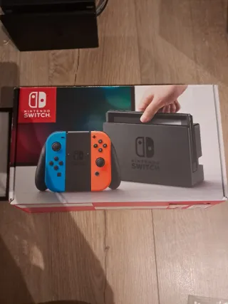 Nintendo Switch Rojo/Azul + Accesorios