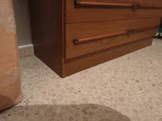 Cómoda de madera doble con un total de 6 cajones