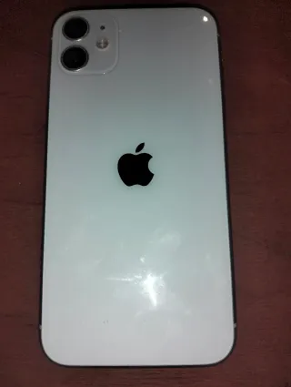 iPhone 11 Apple