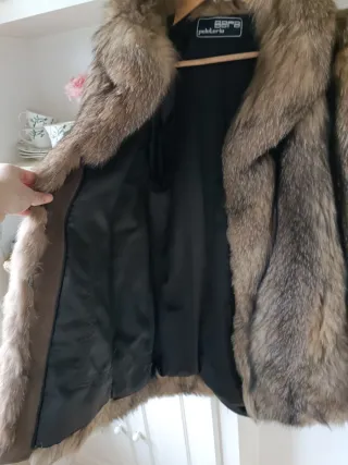Abrigo de piel auténtica de zorro