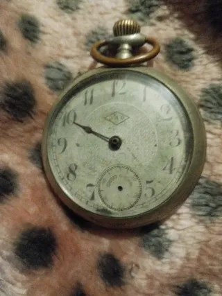 Reloj de bolsillo antiguo JAB