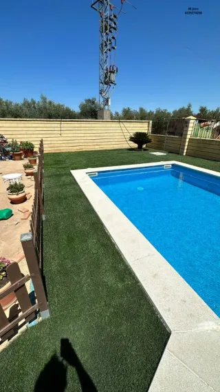 Installazione e vendita di erba artificiale