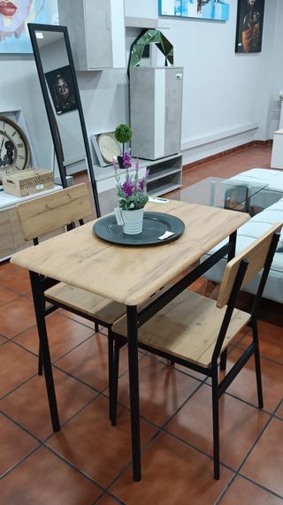 Mesa y 2 Sillas Madera y Metal