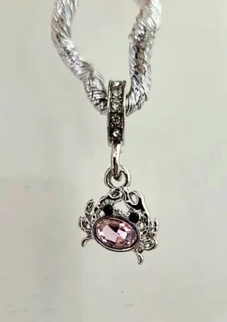 Charm Cangrejo Rosa y Plateado