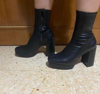 Botines de tacón negros