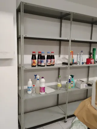 Estanterías metálicas modulares