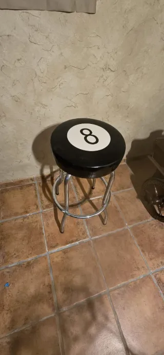 2 - Taburetes Alto Diseño Bola 8