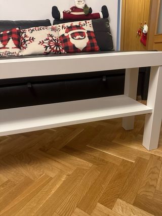 Mesa auxiliar IKEA Lack blanca