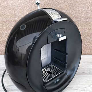 Cafetera Dolce Gusto Negra