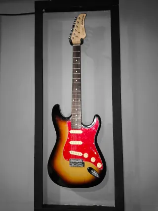 Guitarra Eléctrica Sunburst