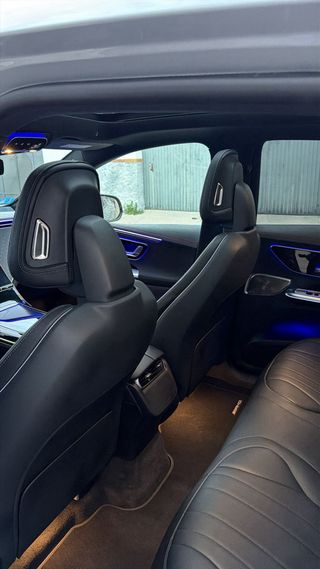 Mercedes-Benz EQE SUV