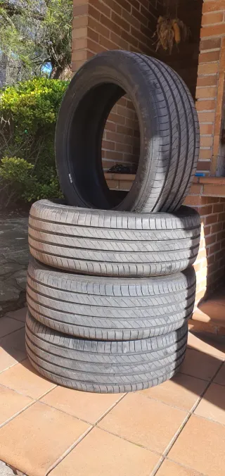 Juego de Neumáticos