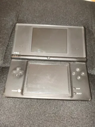 Nintendo DSi edizione Pokémon bianco e nero